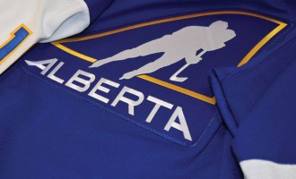 Calgary Hitmen unveil hockey jersey recognizing great neighbours - Calgary